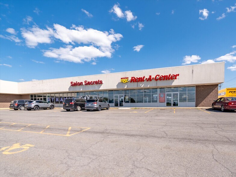 More Photos Of 4342-4364 Pondside Rd, Geneseo General Retail For Sale