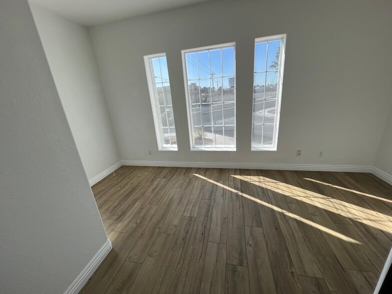 More Photos Of 6150 Transverse Dr, Las Vegas Office For Sale