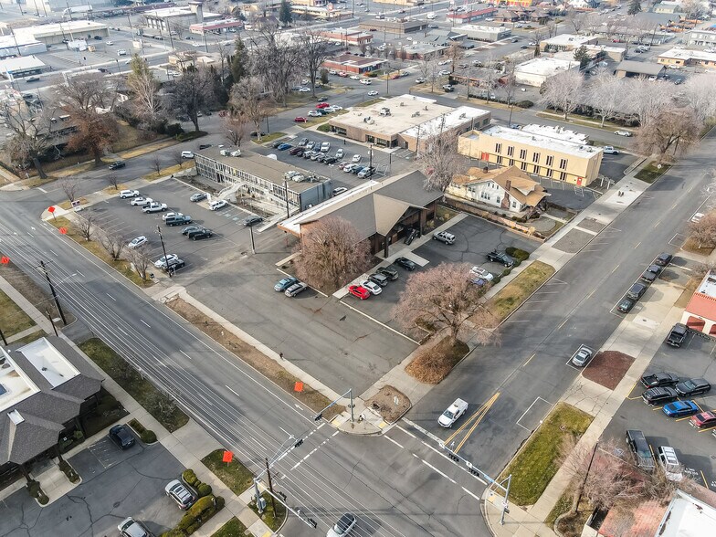 More Photos Of 304-308 N 3rd St, Yakima Office For Sale