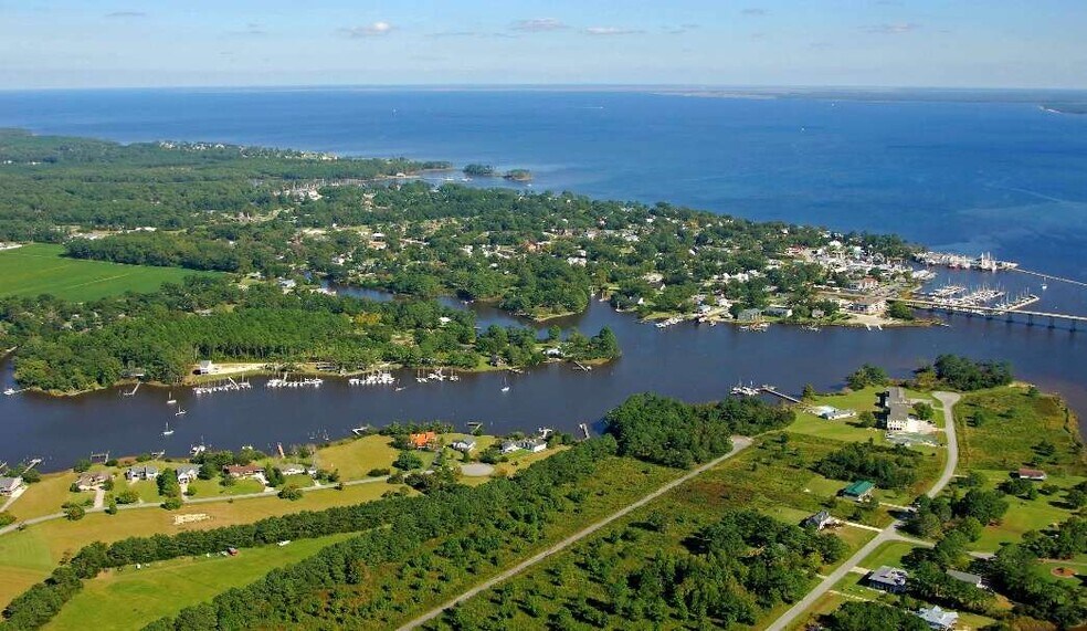 Primary Photo Of 1302 Tosto Cir, Oriental Specialty For Sale