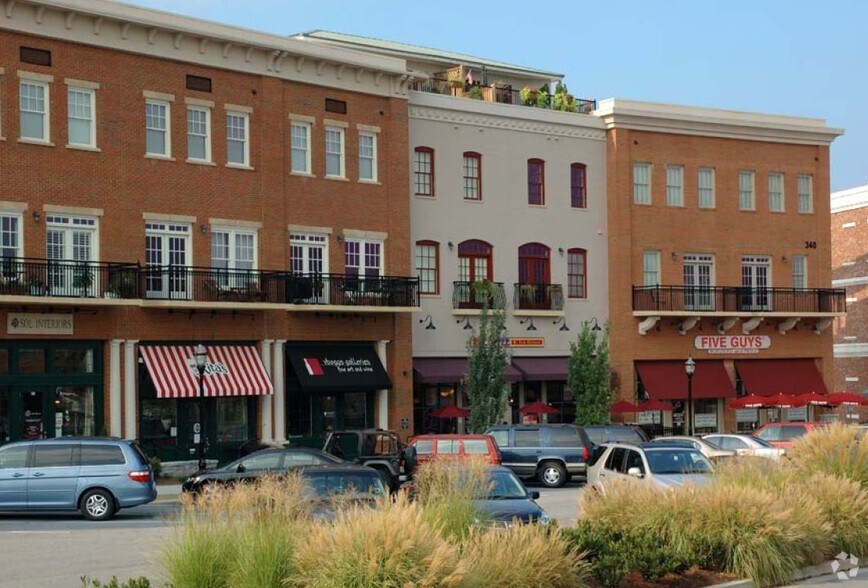 Primary Photo Of 340 Town Center Ave, Suwanee Storefront Retail Residential For Lease