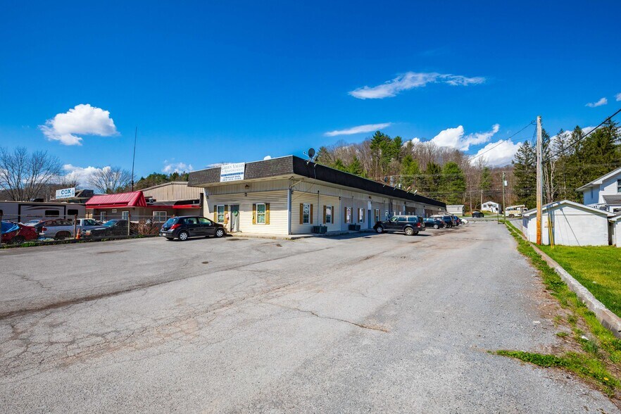 More Photos Of 396 Blue Prince Rd, Bluefield Apartments For Sale