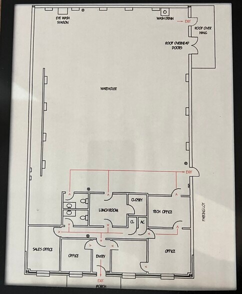 Primary Photo Of 240 Corporate Dr, Sibley Distribution For Sale