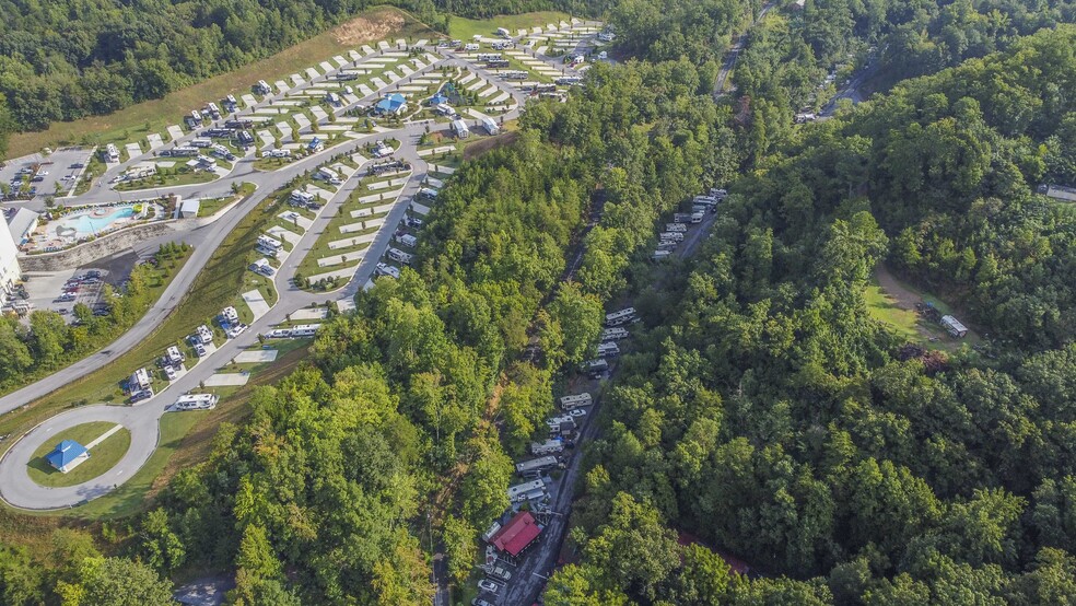 More Photos Of 251 Spring Valley Rd, Pigeon Forge Trailer Camper Park For Sale