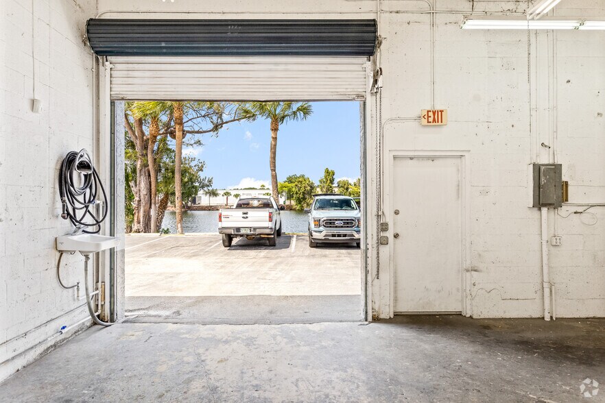 More Photos Of 3825 Investment Ln, West Palm Beach Unknown For Lease