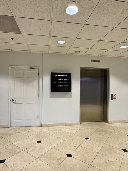 More Photos Of 7251 W Palmetto Park Rd, Boca Raton Medical For Lease