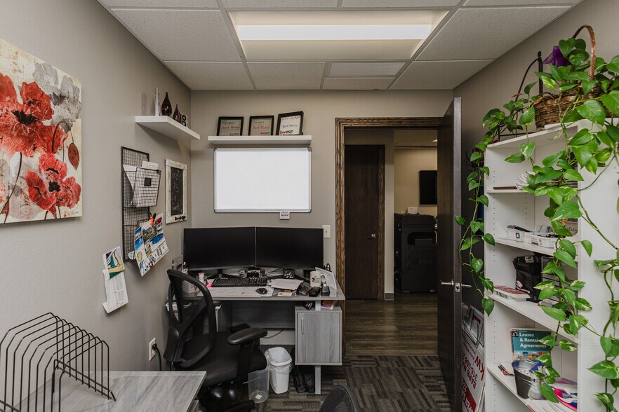 More Photos Of 429 S 119th St W, Wichita Office For Sale
