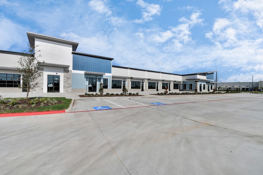 More Photos Of 30625 Kingsland Blvd, Brookshire Storefront For Sale