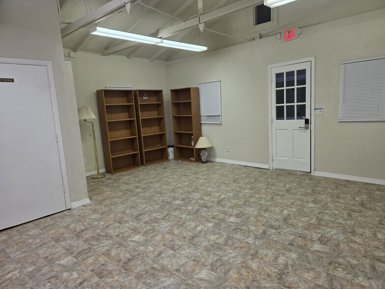 More Photos Of 94 N Hall St, LaBelle Office For Lease