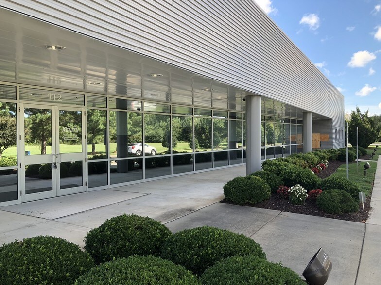 More Photos Of 112 Corporate Dr, Elizabeth City Office For Sale