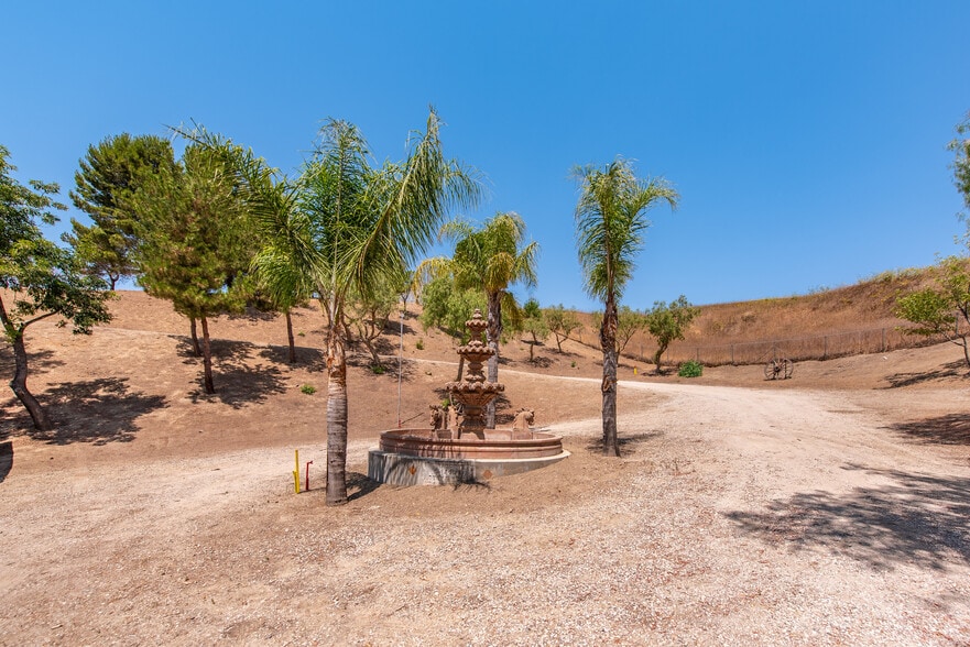 More Photos Of 8450 Waters Rd, Moorpark Land For Sale