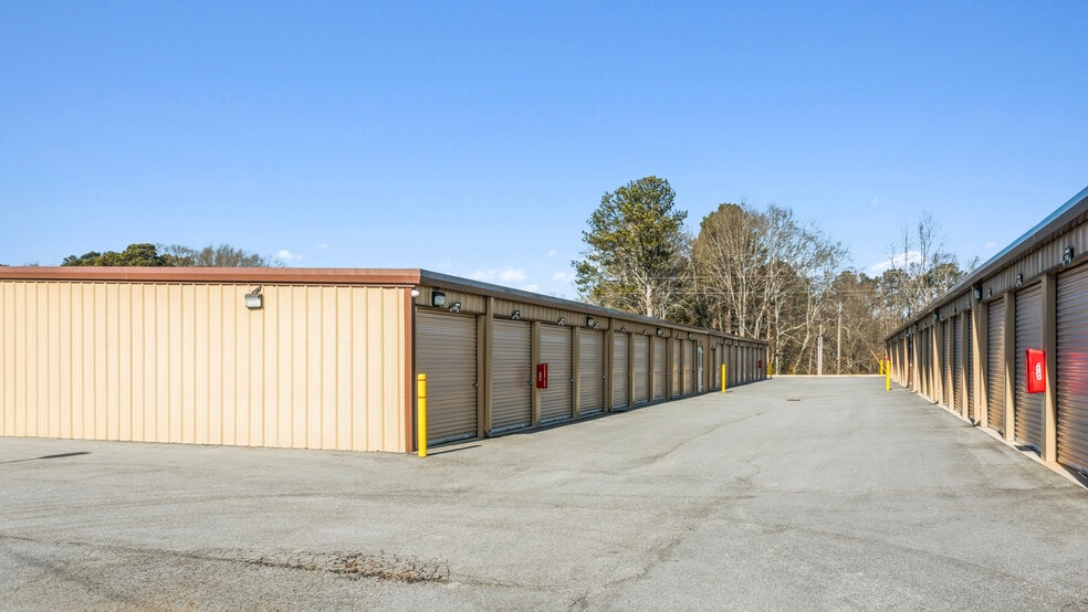 More Photos Of 4886 Highway 81, Loganville Self Storage For Sale