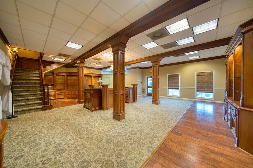 More Photos Of 2805 Center St, Deer Park Storefront Retail Office For Sale