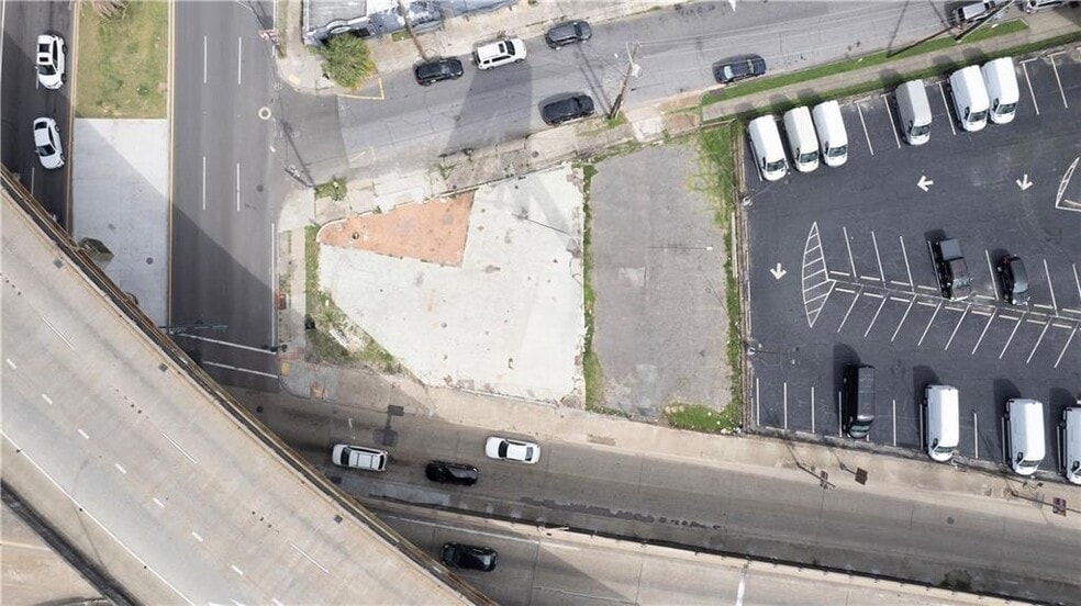 More Photos Of 537 S Claiborne Ave, New Orleans Land For Lease