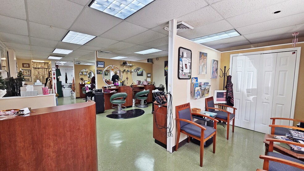 More Photos Of 1900 Elkin St, Alexandria Medical For Lease