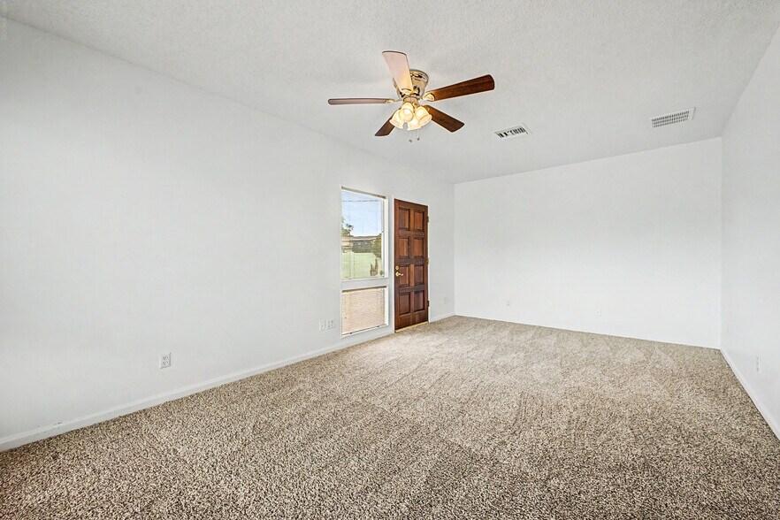 More Photos Of 8038 E Almeria Rd, Scottsdale Office For Sale