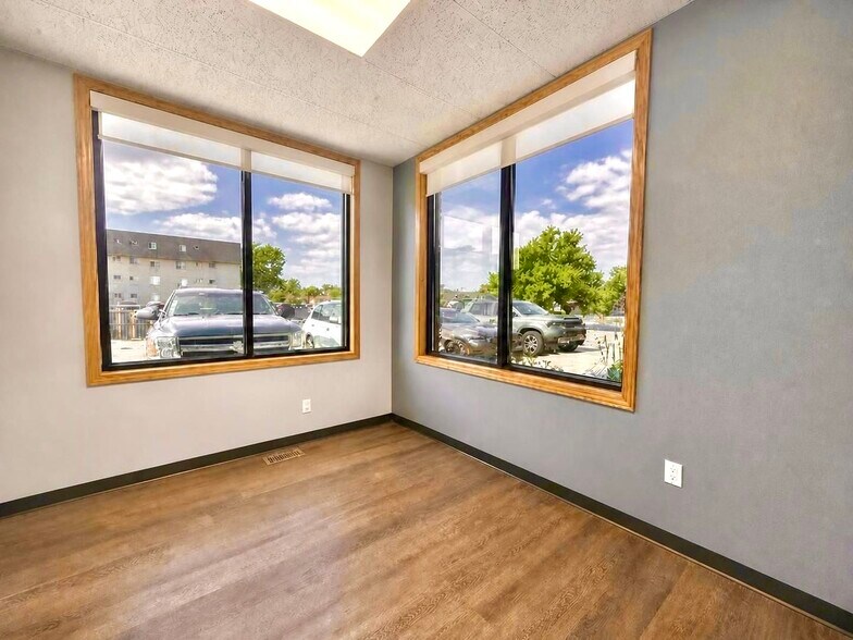 More Photos Of 36 S 18th Ave, Brighton Office For Lease