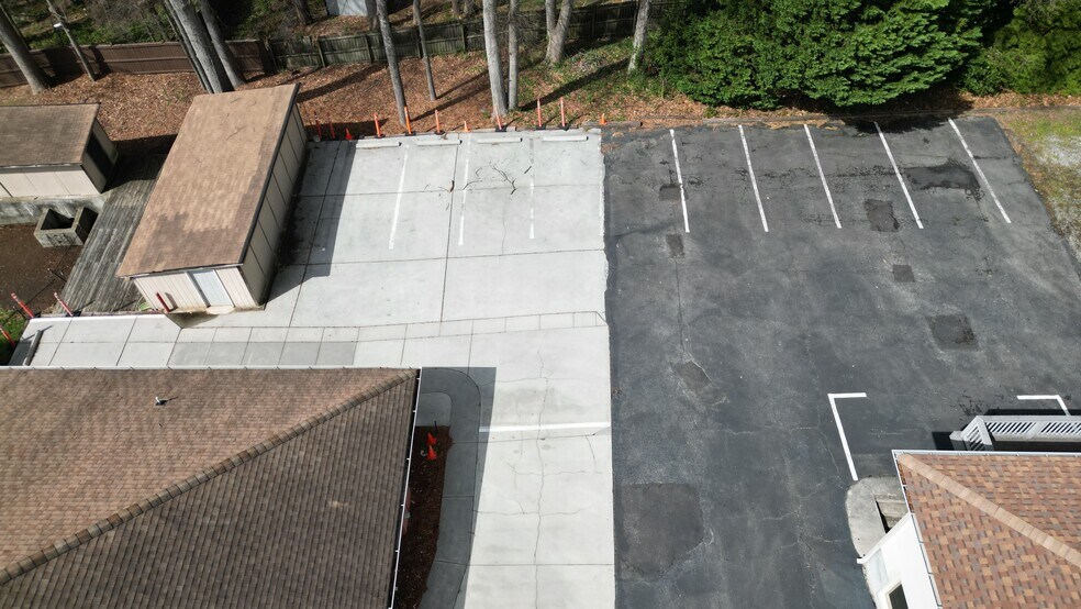 More Photos Of 3288 Chamblee Tucker Rd, Atlanta Healthcare For Sale