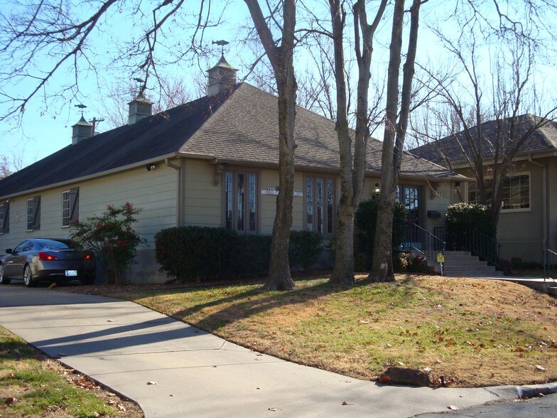 More Photos Of 1715 S Baltimore Ave, Tulsa Office For Lease