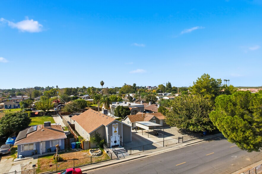 More Photos Of 375 C St, Arvin Specialty For Sale