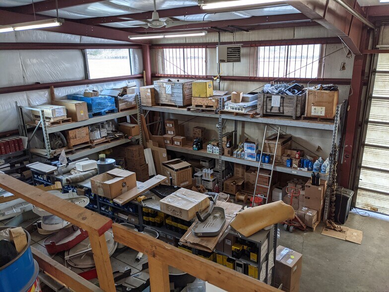 More Photos Of 2694 Roeder Ave, Bellingham Distribution For Sale