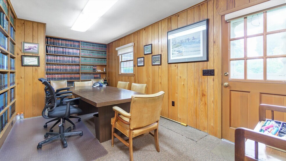 More Photos Of , Cutchogue Office For Sale