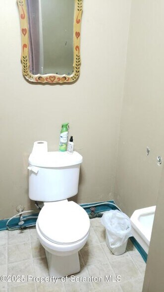 More Photos Of 2250 Scranton Carbondale Hwy, Scranton General Retail For Sale