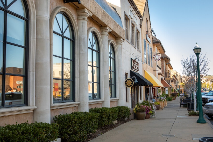 More Photos Of 4315-4363 Town Center Blvd, El Dorado Hills Unknown For Lease