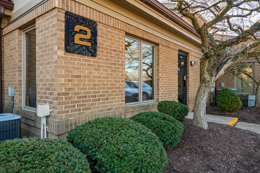 More Photos Of 6804-6838 Loop Rd, Centerville Medical For Sale