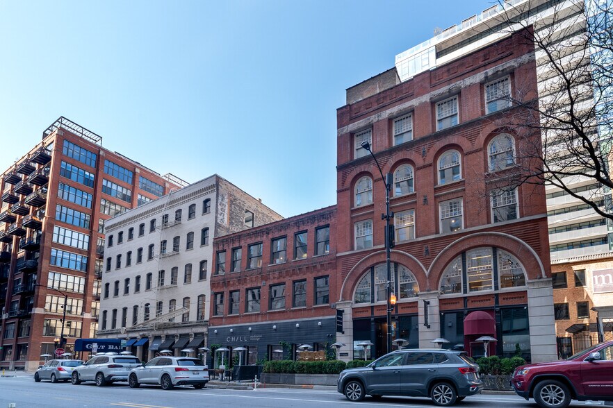 Primary Photo Of 220-230 W Kinzie St, Chicago Loft Creative Space For Lease