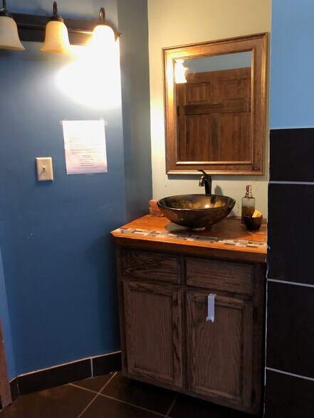 More Photos Of 853-857 Merrimon Ave, Asheville Restaurant For Sale