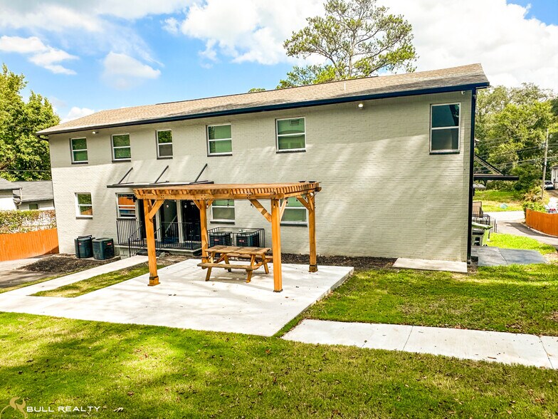 More Photos Of 150 Fairfield Pl NW, Atlanta Apartments For Sale