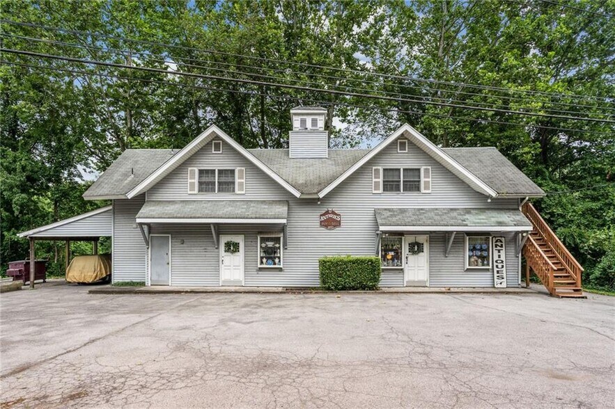 Primary Photo Of 538 NY-17A, Tuxedo Park General Retail For Sale