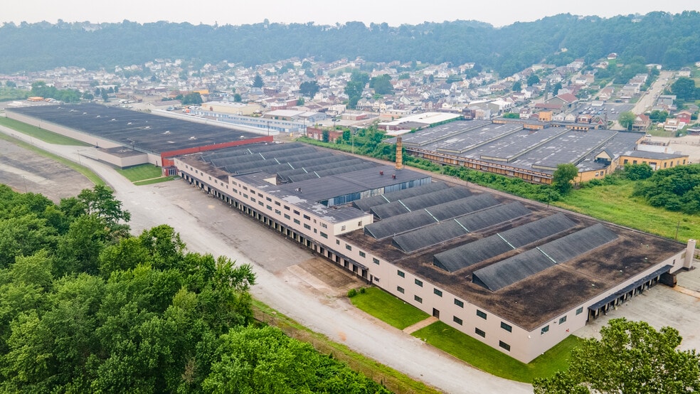 More Photos Of 200 28th St, Mckeesport Warehouse For Lease