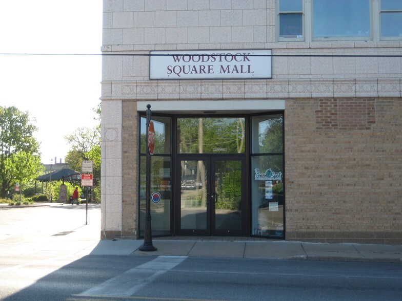 More Photos Of 110 S Johnson St, Woodstock General Retail For Sale