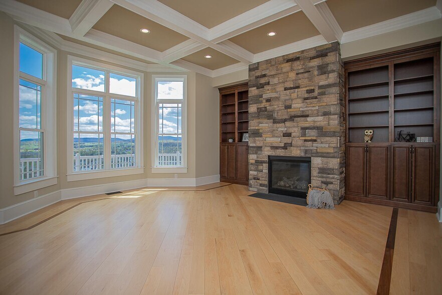 More Photos Of 243 Barrenridge rd, Staunton Specialty For Sale