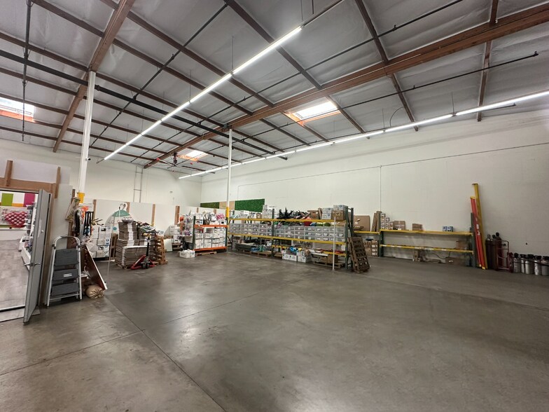 More Photos Of 12010 Bloomfield Ave, Santa Fe Springs Warehouse For Lease