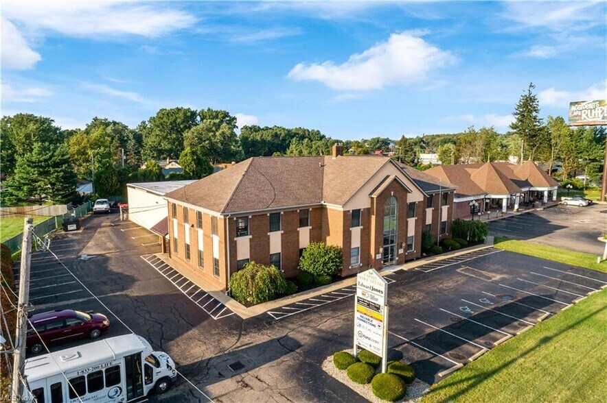 More Photos Of 4463 Hills and Dales Rd NW, Canton Medical For Sale