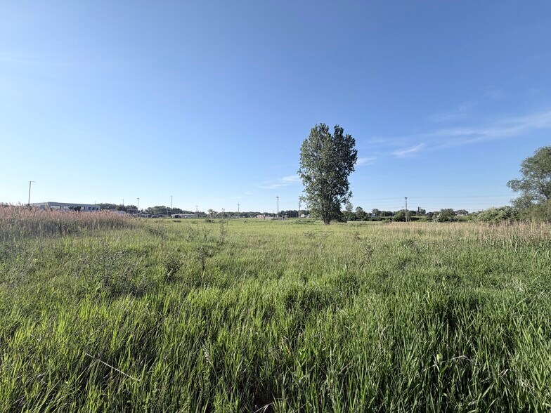 More Photos Of 0 Bell Dr, Warsaw Land For Sale