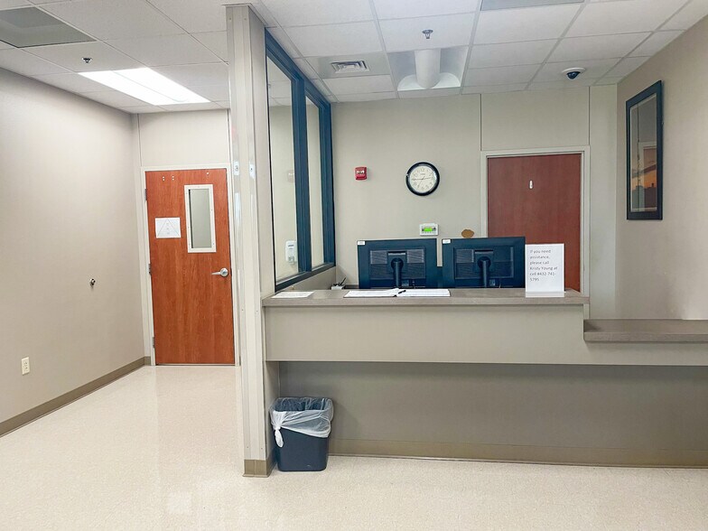 More Photos Of 2625 Co 180 rd, Garden City Manufacturing For Sale