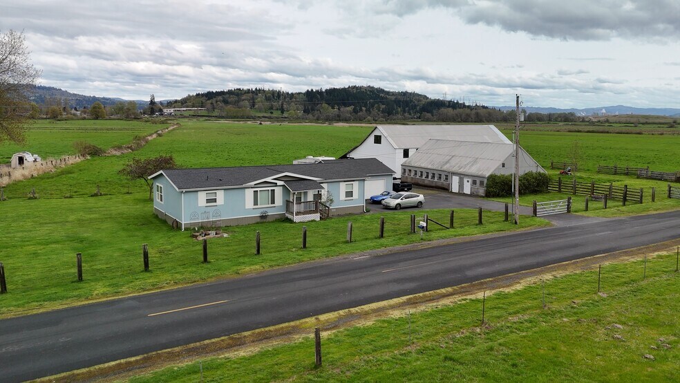 More Photos Of 151 Barlow Point Rd, Longview Land For Lease