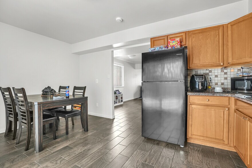 More Photos Of 2573-2581 Parkview Street, Portage Multifamily For Sale