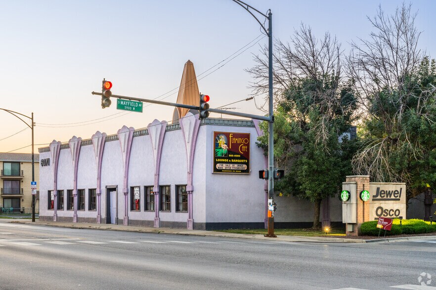 More Photos Of 6071 S Archer Ave, Chicago Restaurant For Sale