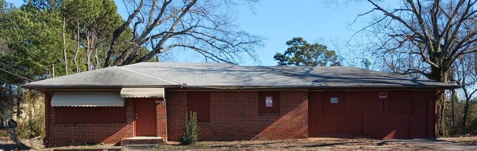 More Photos Of 2554 E Wesley Chapel Way, Decatur Industrial For Lease