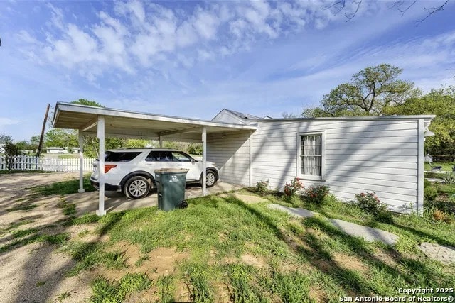 More Photos Of 105 NW River Rd, Martindale Specialty For Sale