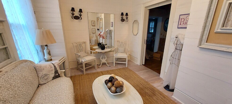 More Photos Of 178 S Caldwell St, Brevard Specialty For Sale