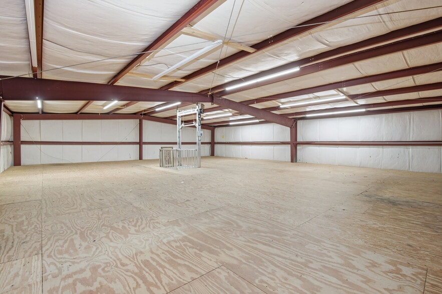 More Photos Of 5450 Highway 90 W, Mobile General Retail For Sale