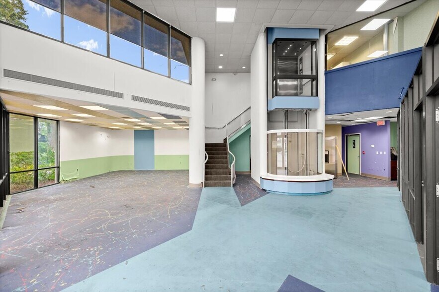 More Photos Of 128 E Granada Blvd, Ormond Beach Medical For Sale