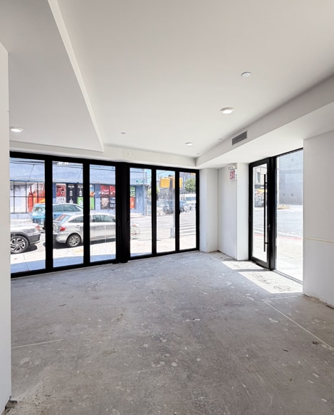 More Photos Of 658 Washington Ave, Brooklyn Apartments For Sale