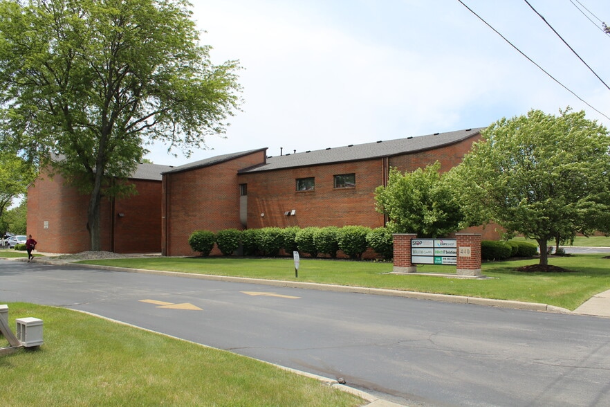 More Photos Of 440 E Poe Rd, Bowling Green Office For Lease